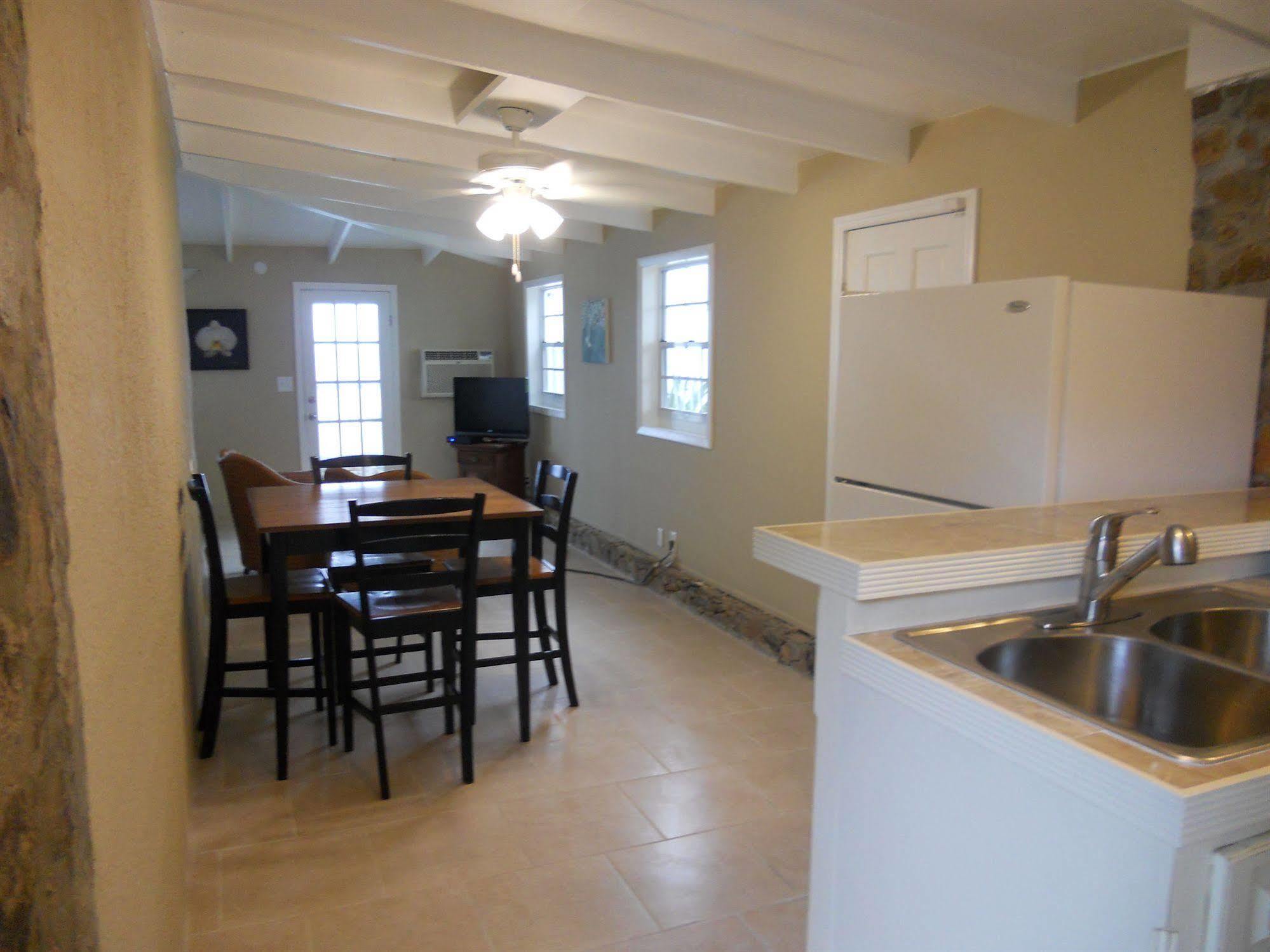 Paradise Cove Ocean Front Villas And Suites Nazareth Exterior photo